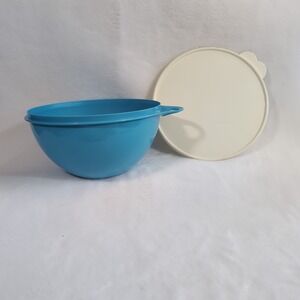 Tupperware Thats A Bowl 4.5L 19 cups Blue Medium Mixing Bowl Thumb Loop Handle